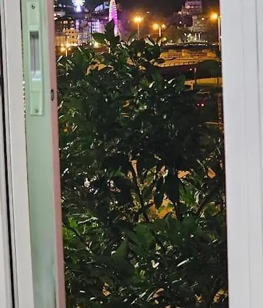 Cies A 10 Min De Luces Vigo